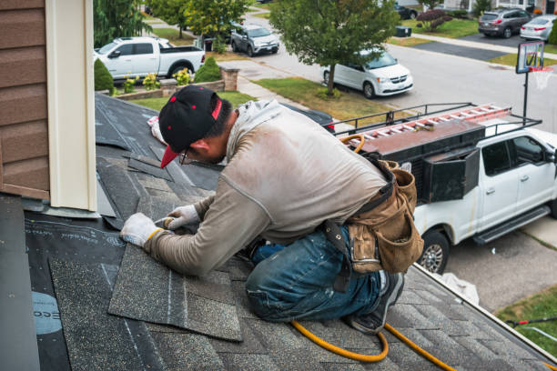 Professional Commercial Roofing technician working in Grandview, TX